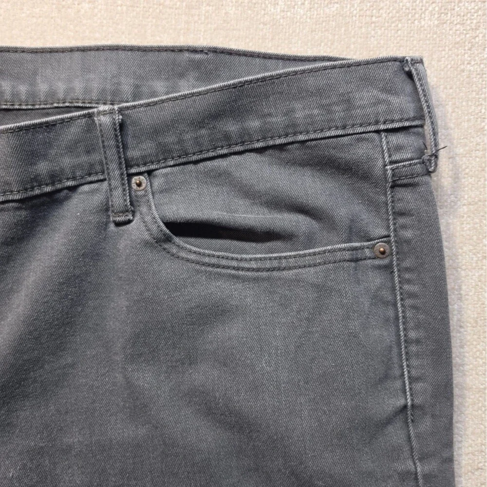 Levis 541 Jeans Men's 48x32 Athletic Taper Gray Denim